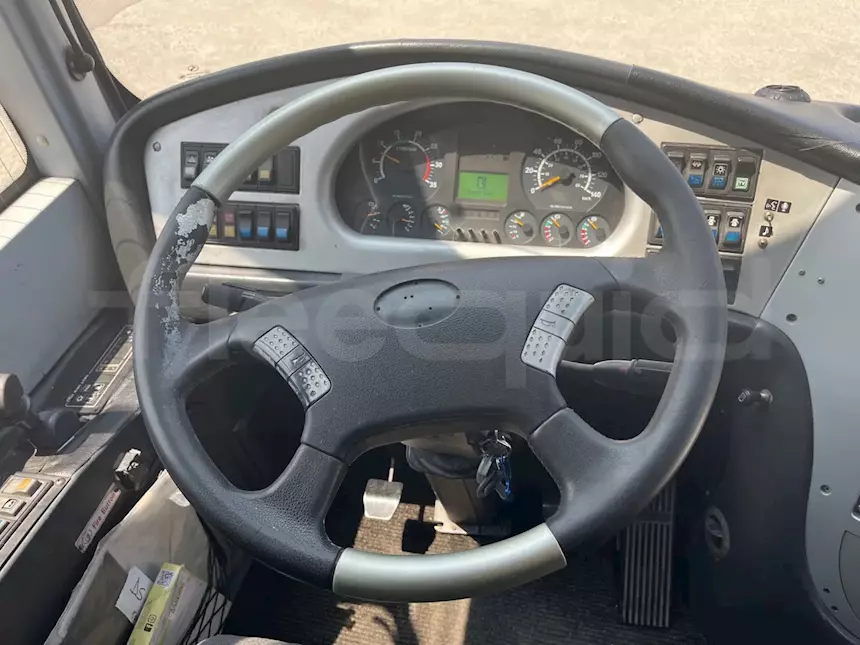 Foto 11King Long XMQ6900, 2008, 37 posti, Euro 5 Km 850462, cambio: manuale