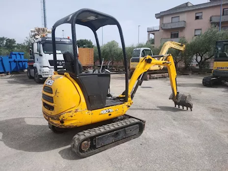 Miniescavatore usato JCB 8018 Anno 2013, tipologia tradizionale - Foto 2