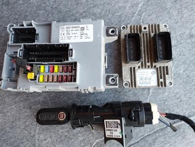 Kit accensione chiave centralina body Fiat 500 1.2 07