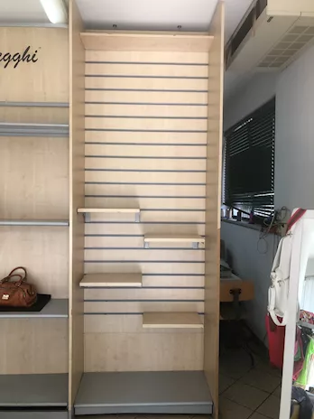 Scaffale per esposizione negozio, colore bianco - Anteprima 3