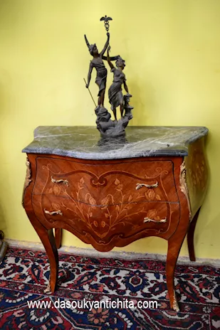 Comò stile Luigi XV