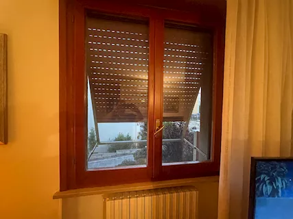 Infissi in douglas+zanzariere
