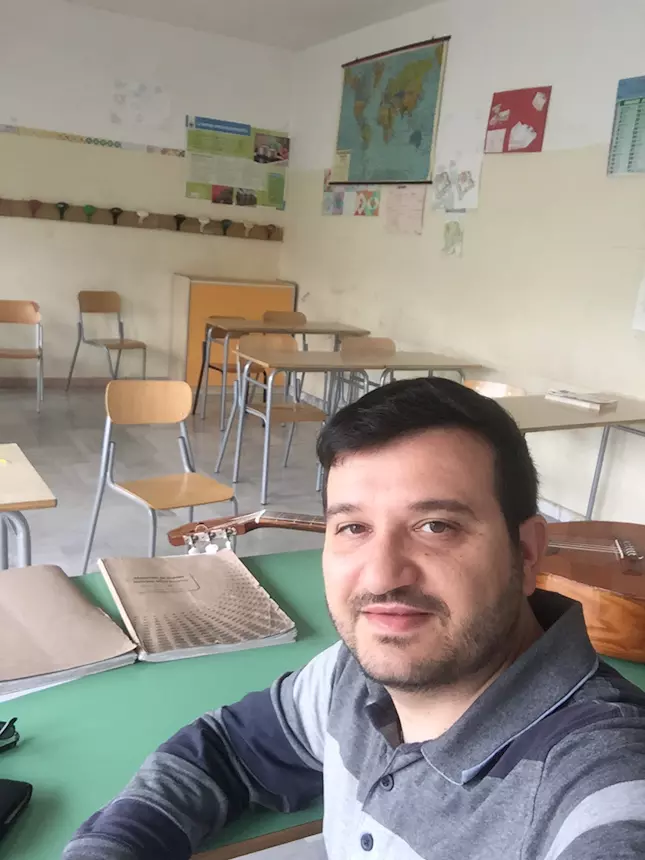 Docente di Chitarra offre lezioni individuali di chitarra - Foto 4