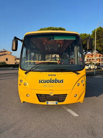 Scuolabus 54+2+1 Iveco 100/E4 Cacciamali, cambio manuale - Anteprima 6