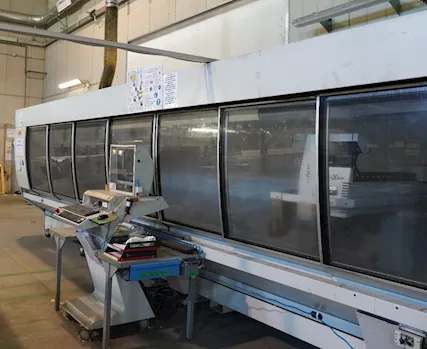 Centro di lavoro CNC 3 Assi X Y e Z per Alluminio