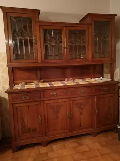 Stupenda Credenza Liberty