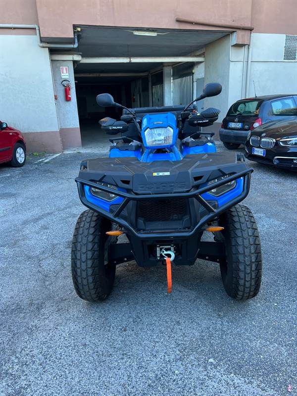 Polaris quad 570 Touring