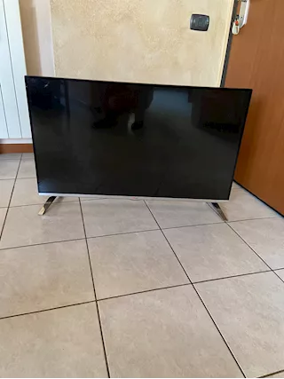 Tv 43 pollici