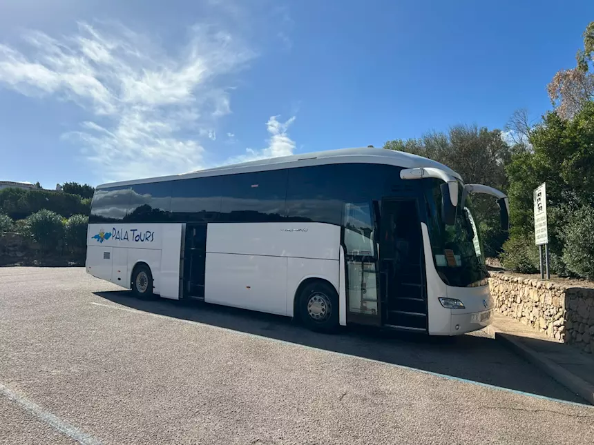 Foto 3New Domino del 2007 Marca Irizar Km 475175 Euro 4, cambio manuale
