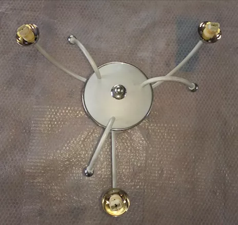 Lampadario 3 luci alogene da soffitto perfettamente funzionante - Anteprima 1