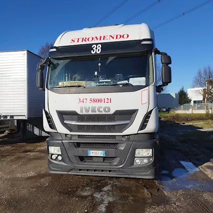 Trattore Iveco 480 Rif.38