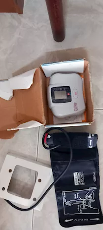Misuratore PRESSIONE AUTOMATICO, mai usato - Anteprima 2