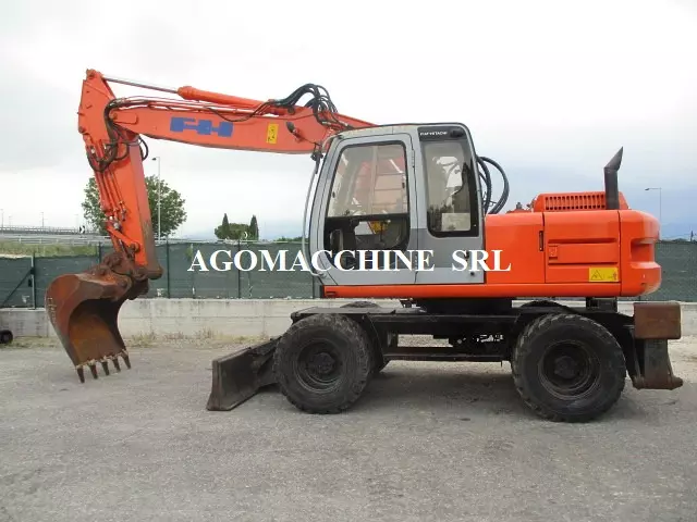 Foto 8FIAT HITACHI EX165W Tipologia Escavatore, peso 17.500 kg