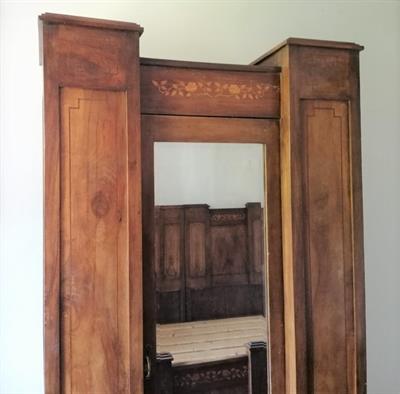 Arte Decò armadio in noce intarsiato, in legno massello - Foto 3