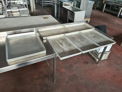 Teglie per pizza al taglio usate