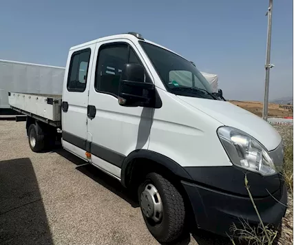 Iveco Daily 35 C 13 7 posti e cassone fisso