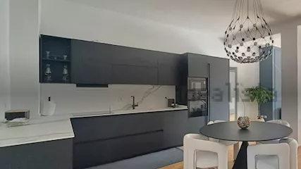 Cucina con due mesi di vita
