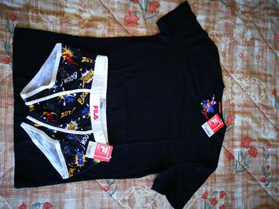 Set di Maglie e completino intimo MOLTO PARTICOLARI