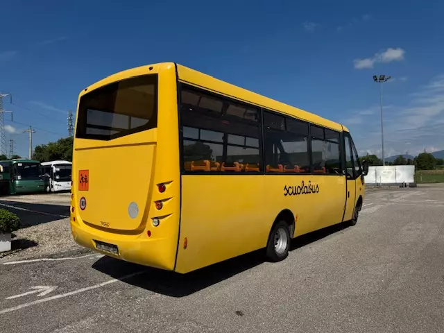 Foto 7Iveco Irisbus Cacciamali 65 C, unico proprietario