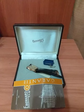 Orologio Eberhard con scatola