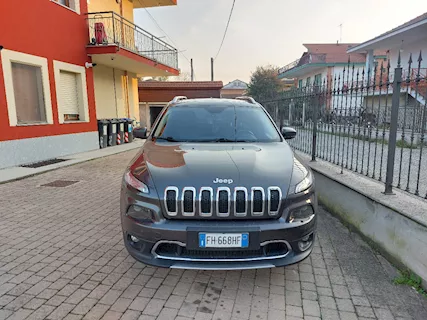 Jeep Cherokee full optional 2015