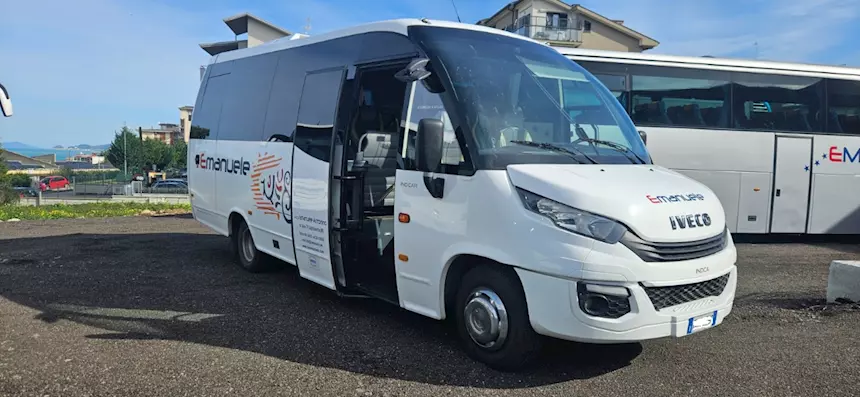 Foto 2Indcar Wing Marca Iveco Anno 2018 Km 275000, cambio manuale