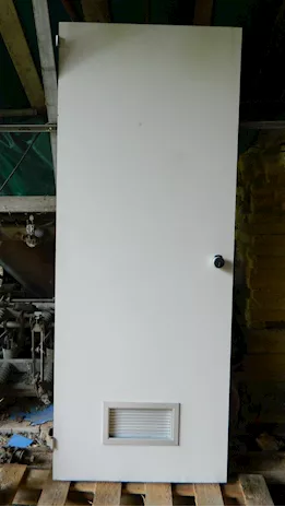 Porta da ufficio bianca in legno