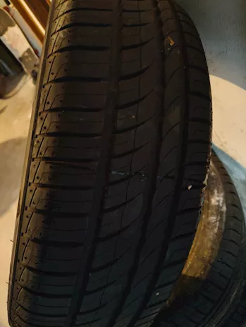 Set di 4 pneumatici Pirelli P1