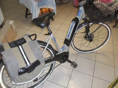 Bici Elettrica Atala 22 Cult 7.2 28 7V BL/GRY MT 4WC D45, unico proprietario - Foto 4