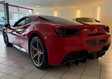Ferrari 488 GTB Anno 2017 Km 32700 Coupé, unico proprietario - Anteprima 3