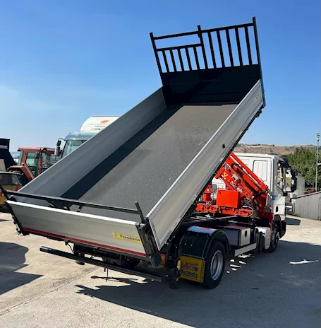 Iveco Eurocargo 90E18 Cassone Ribaltabile Km 120000 - Anteprima 3