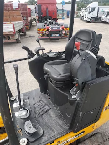 Miniescavatore usato JCB 8018 Anno 2013, tipologia tradizionale - Foto 6