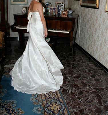 Abito da sposa taglia 42/44, modello sirena - Foto 2