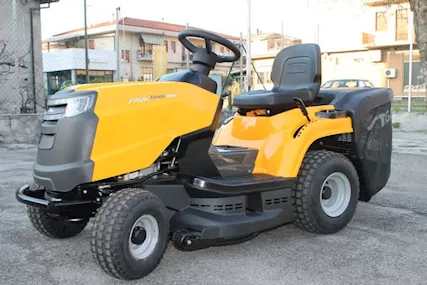 Trattore da giardino STIGA