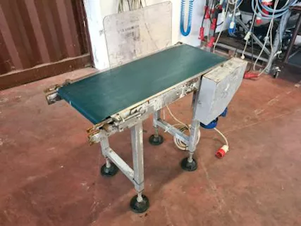 Nastro trasportatore motorizzato usato