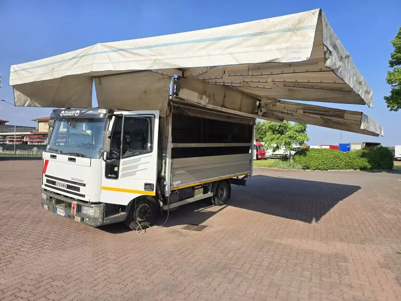 Iveco Eurocargo 75E17 centina 4,4 m e tenda 2002 Centinato, cambio manuale