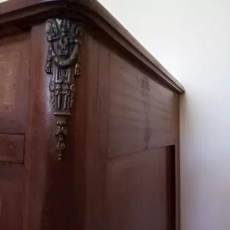 Cassettone antico legno massello con piano in marmo, in buone condizioni - Foto 5