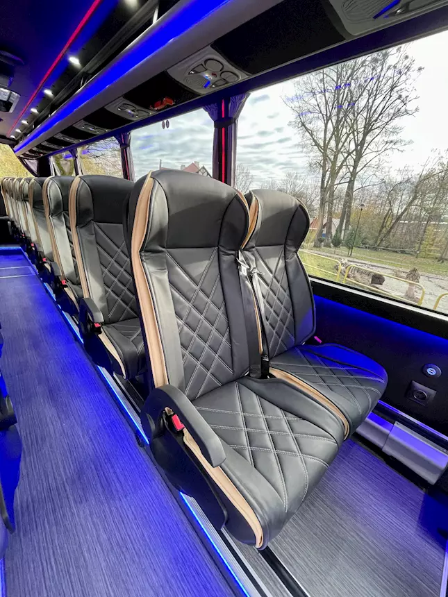 Foto 10Iveco Cuby 70C Tourist Line 29+1+1 No. 483 Km 0 Euro 6, cambio automatico
