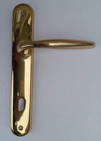 Maniglia Mandelli piastra lunga in ottone lucido serie S usate