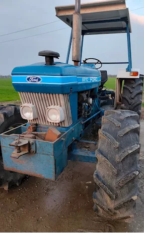 Trattore Ford