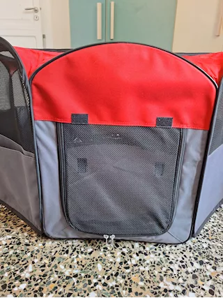 Trasportino e recinto per cuccioli