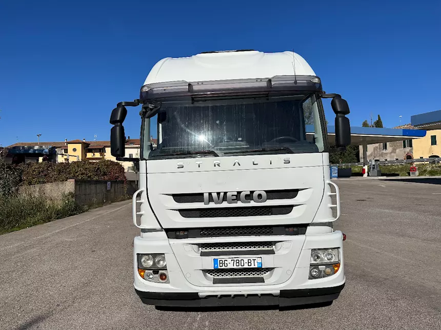 Foto 2 Stralis 190AT420 casse mobili cambio manuale Iveco Anno 2013, gommato nuovo