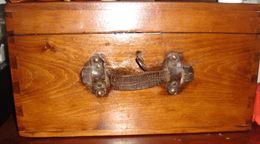 Bauletto scrigno antico in legno autentico e raro