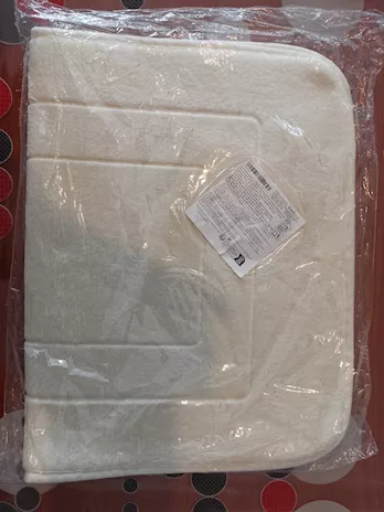 Tappetino antiscivolo da bagno nuovo