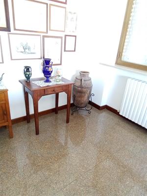 Anfora Vasi decorati, in ottime condizioni - Foto 2