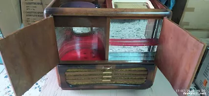 Mobile bar radio giradischi