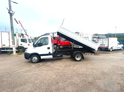 Camion Marca Iveco Daily 35c12 ribaltabile Km 74500 - Foto 5