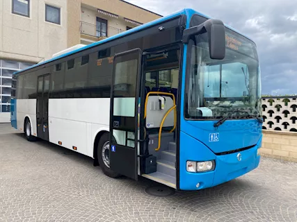 IVECO CROSSWAY H Anno 2013 Km 500000 Euro 5, cambio: automatico - Foto 2