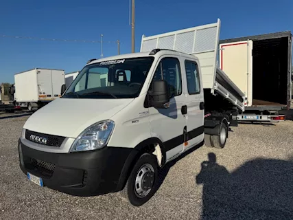 Iveco Daily 35C11, anno 2010 , 7 posti, RIBALTABILE NUOVO