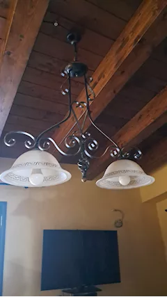 Vetrina tavolo sedie